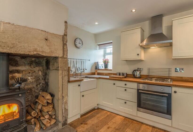 Ryehill Farm Cottage