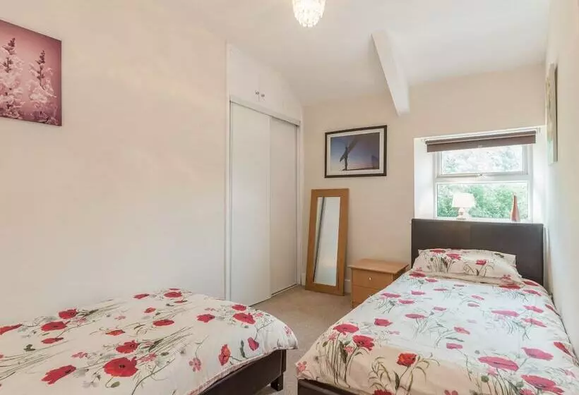 Ryehill Farm Cottage