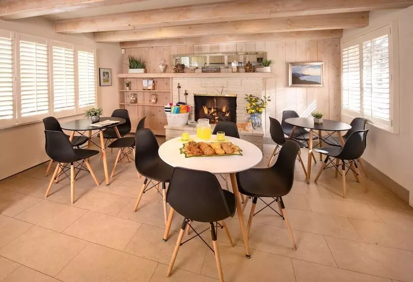 Aamiaismajoitus (B&B) Carmel Country Inn