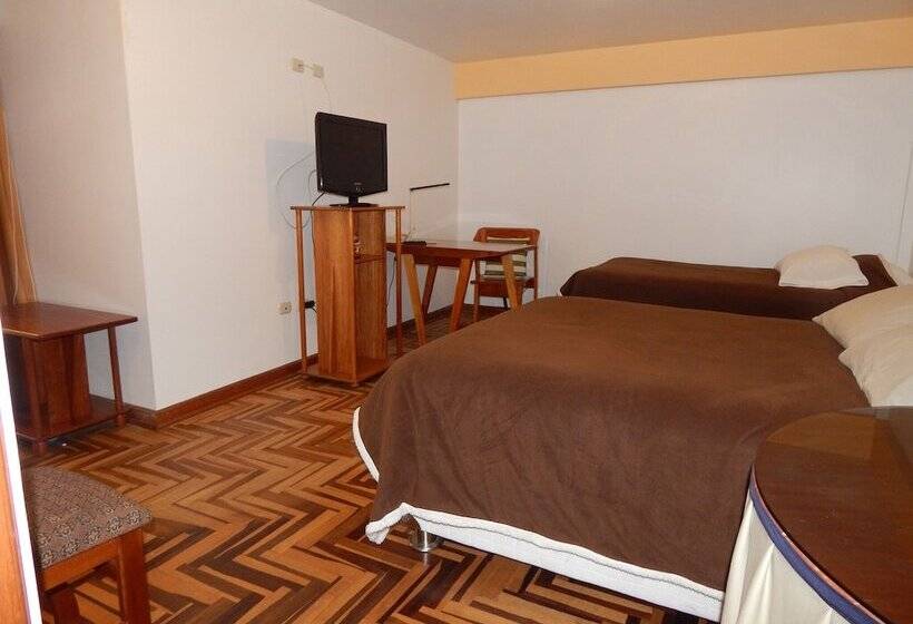 تختخواب و صبحانه Residencial Plaza España