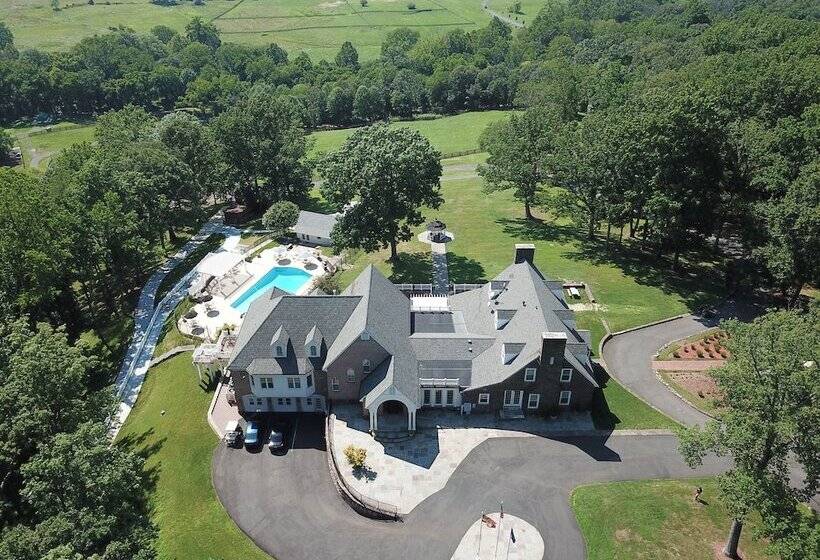 Bed and Breakfast The Manor At Courtland Farm