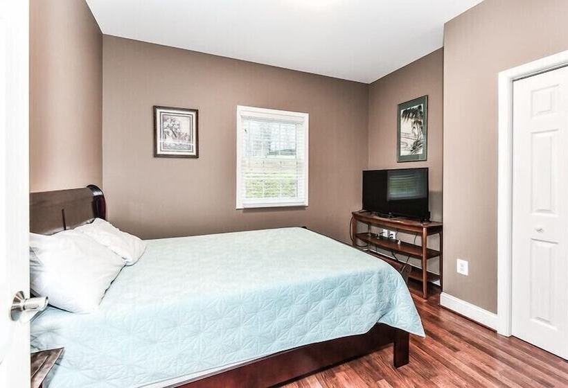 Bed and Breakfast The Manor At Courtland Farm