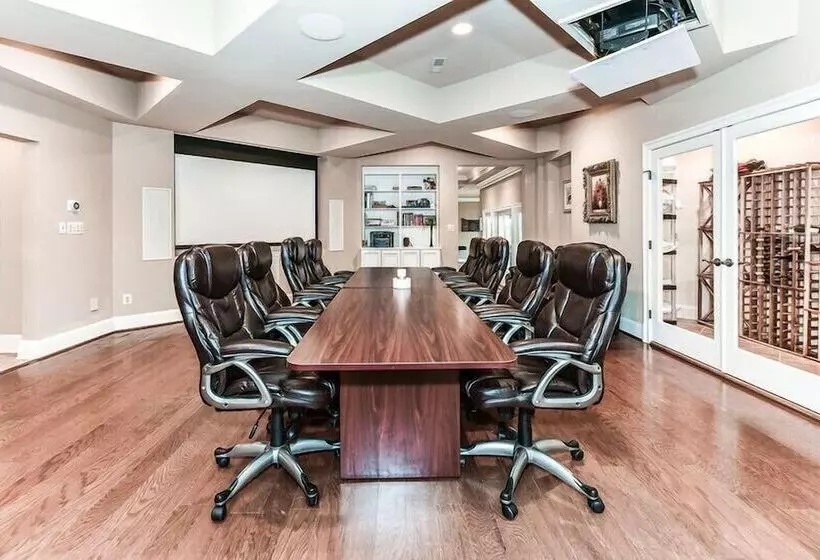 ベッドアンドブレックファースト The Manor At Courtland Farm