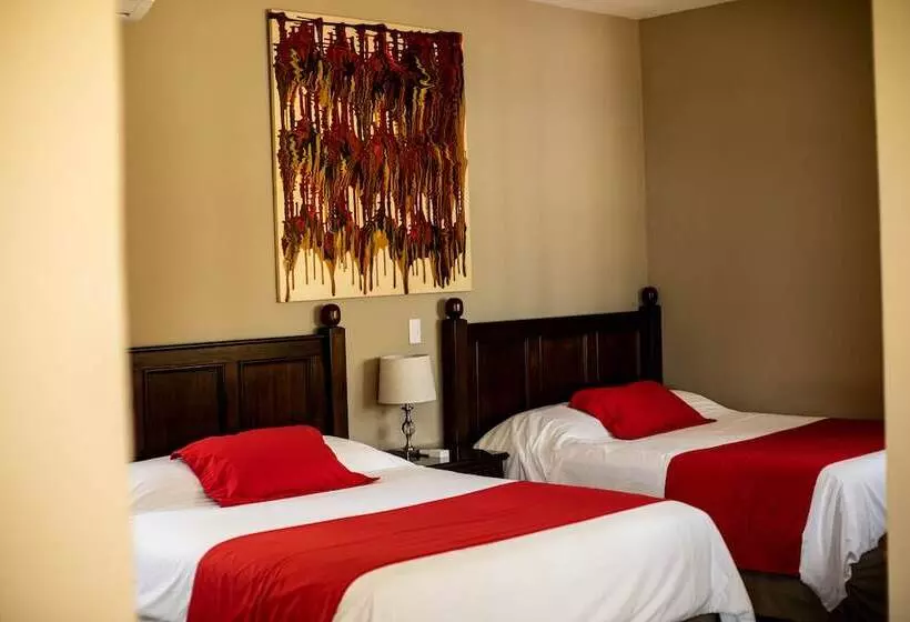 Casa De Mar Hotel And Villas