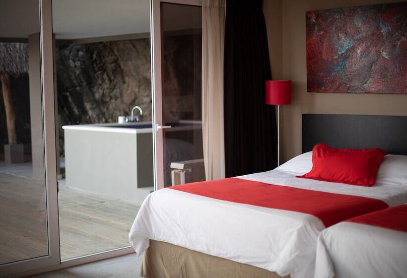 Casa De Mar Hotel And Villas