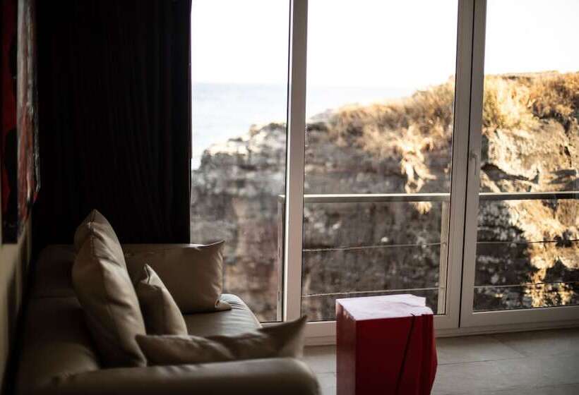 Casa De Mar Hotel And Villas