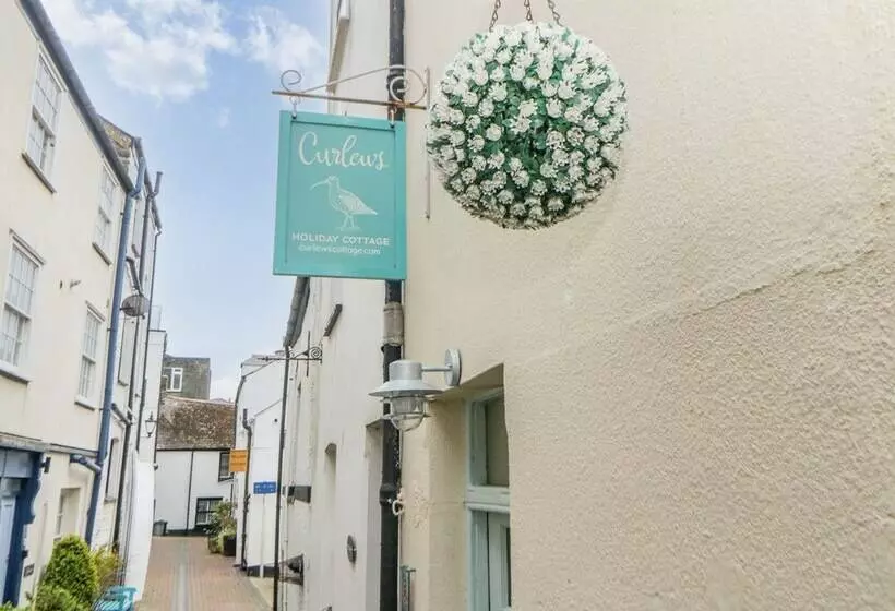 Curlews Cottage