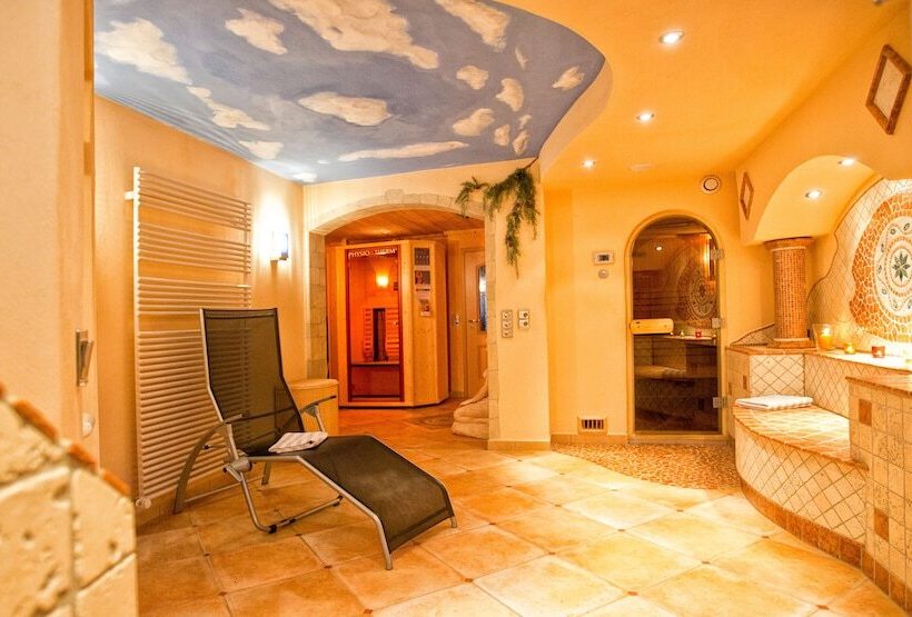 Отель Ferienwohnungen Bauregger