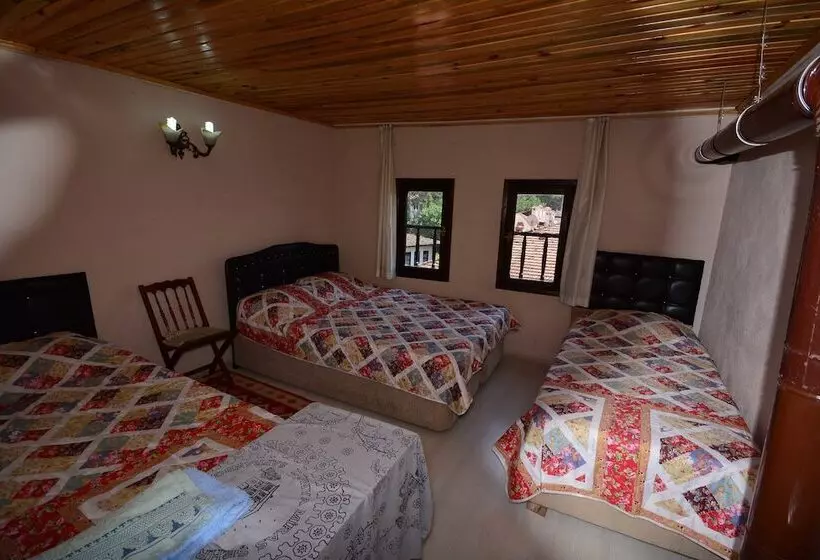 Kervan Konuk Evi Pansiyon   Hostel