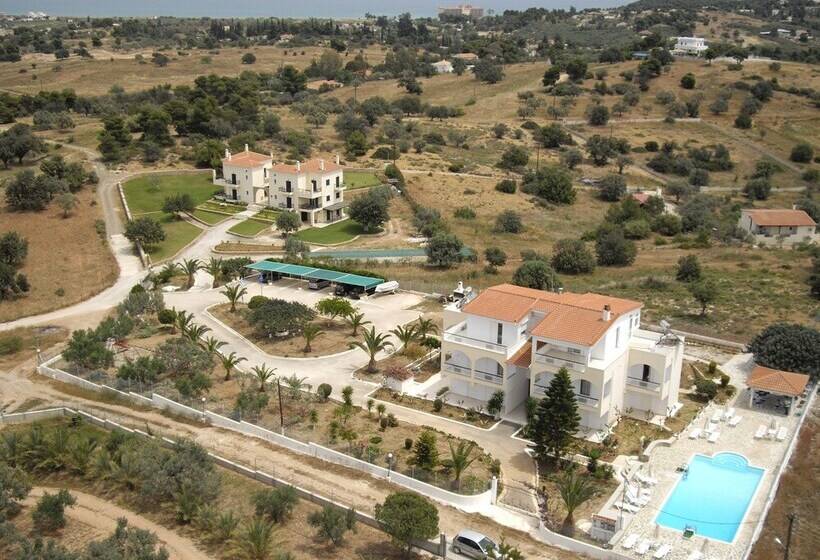 Long View Resort & Spa Rooms & Apartments