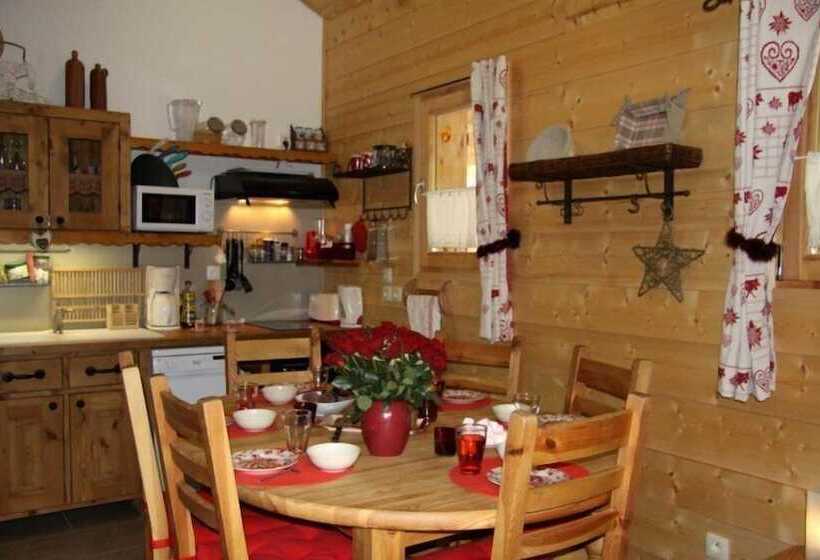 פנסיון Appartement Andromède