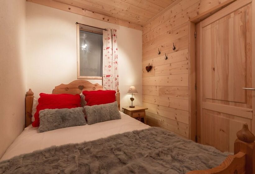 פנסיון Appartement Andromède