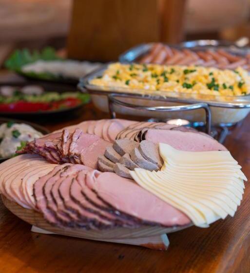 펜션 Witalna Osada Helonowo