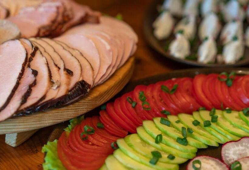 펜션 Witalna Osada Helonowo