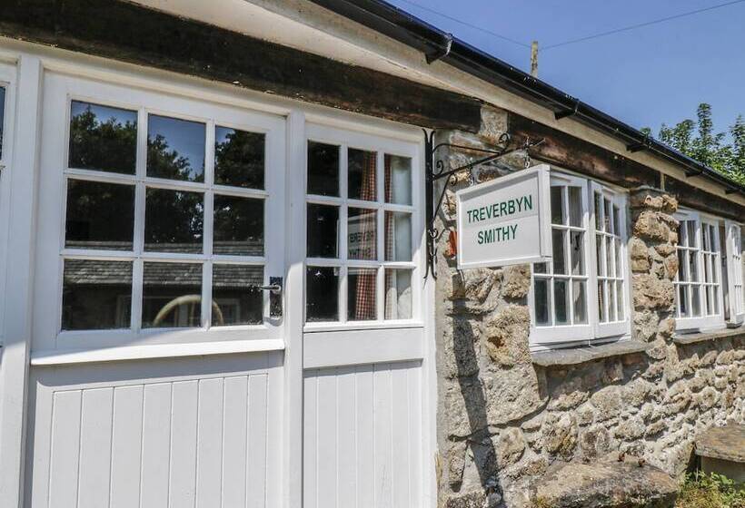 Treverbyn Smithy