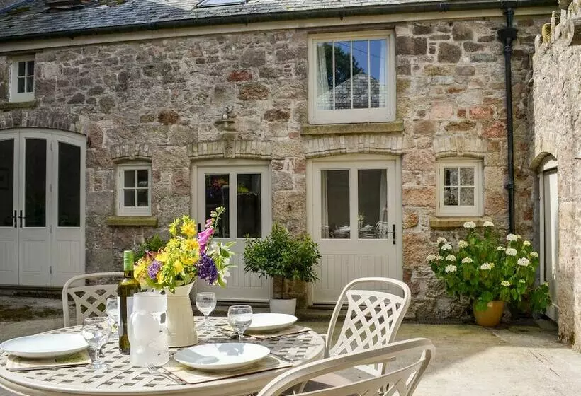 Butterbrook Coach House