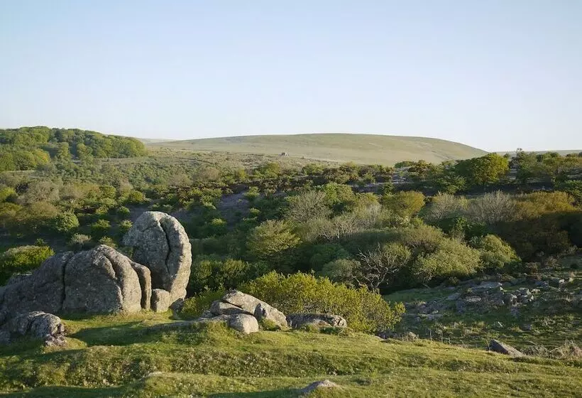 Butterbrook Coach House