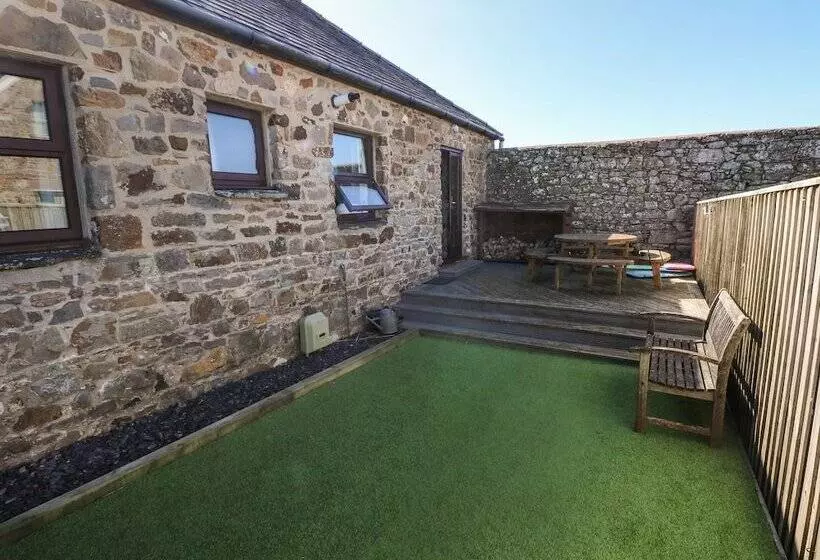 Corner Cottage