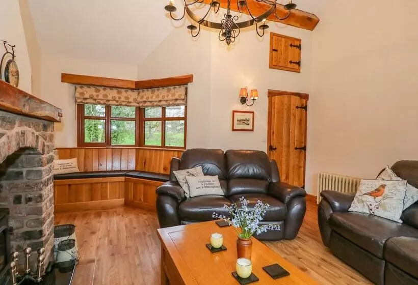 Hawthorn Cottage