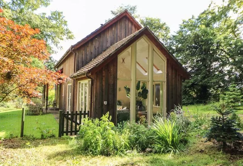 Little Treasure Cottage