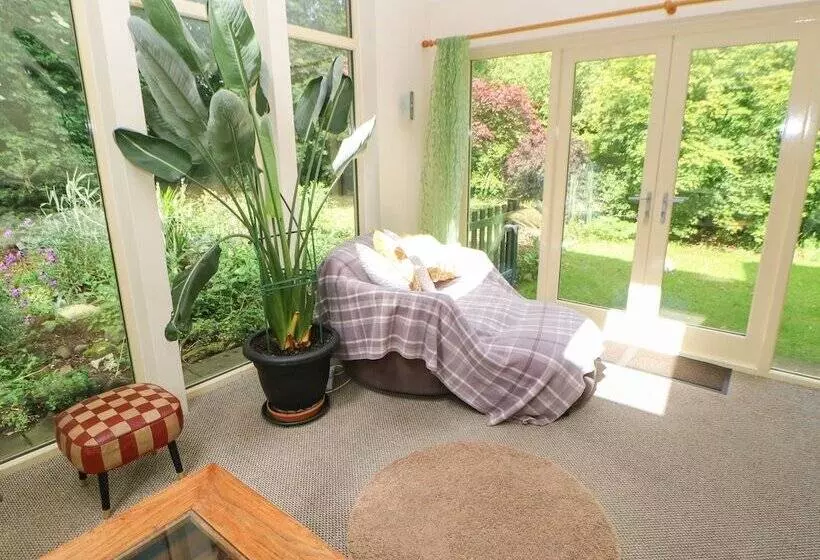 Little Treasure Cottage