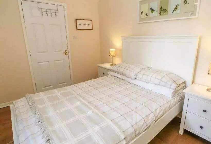 Witton View Cottage