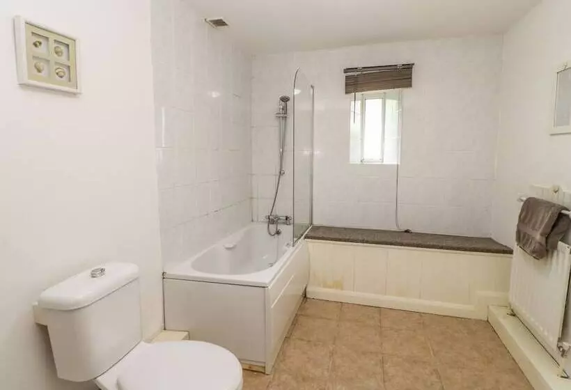 Witton View Cottage