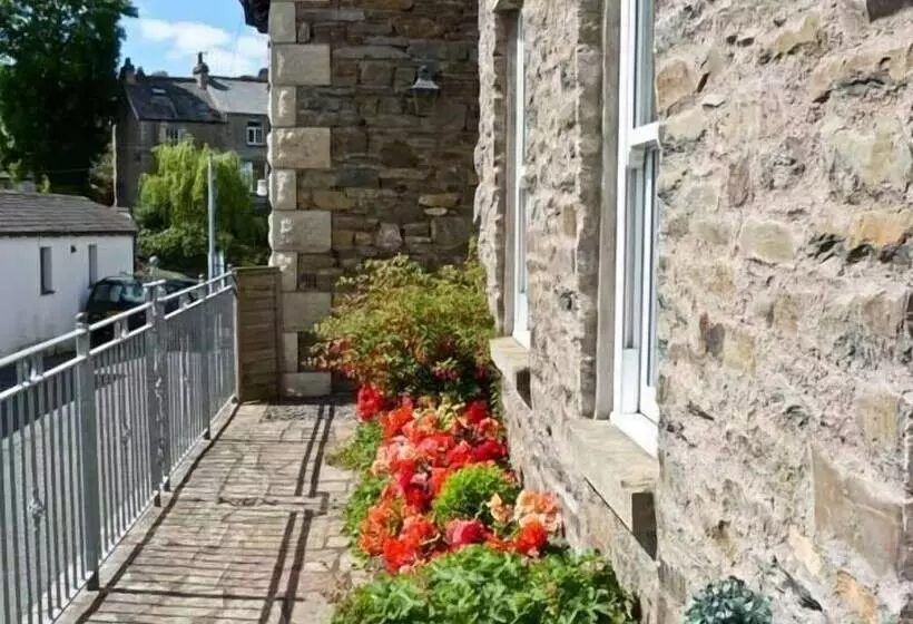 Briarcliffe Cottage