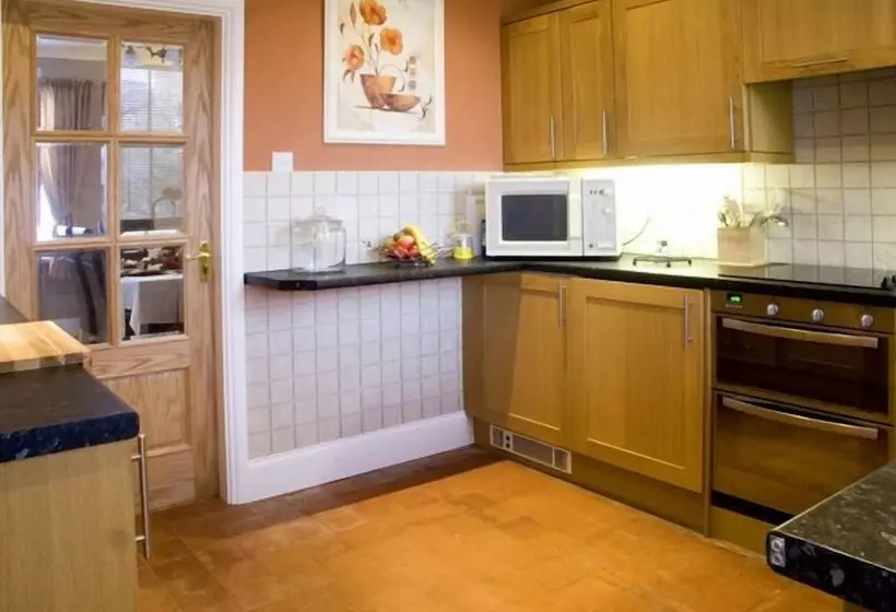 Briarcliffe Cottage