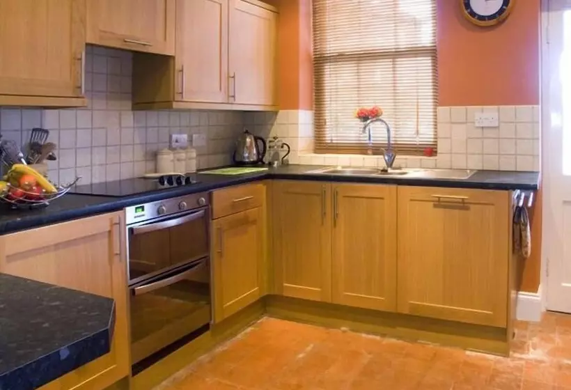 Briarcliffe Cottage