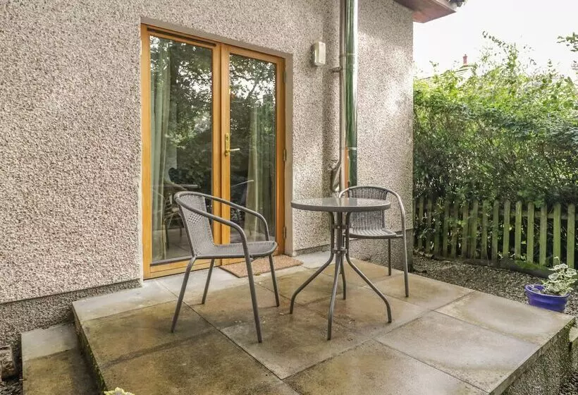 Brucanich Cottage