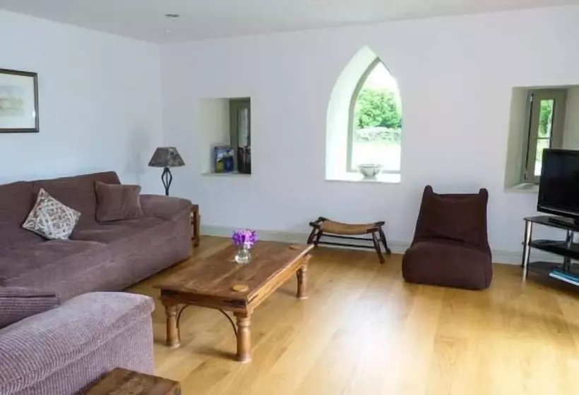 Muirmailing Cottage