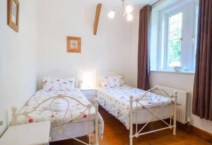 The Old School House