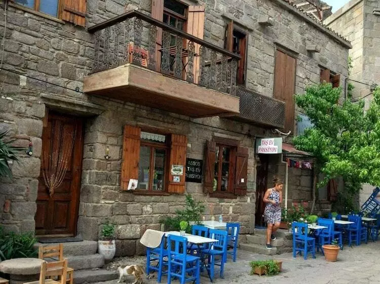Assos Tas Ev Pansiyon