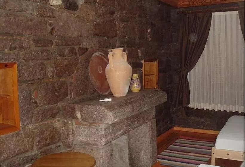 Assos Tas Ev Pansiyon