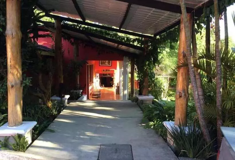 Bella Verapaz Hotel Y Restaurant