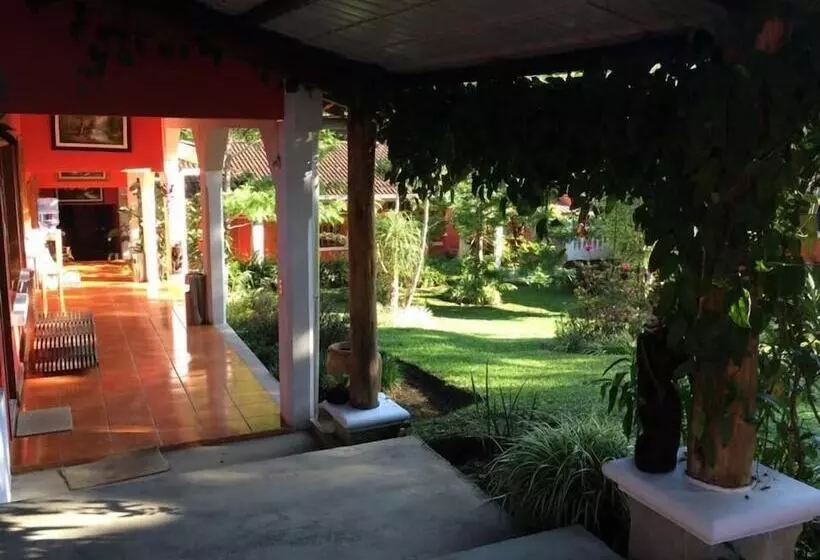 Bella Verapaz Hotel Y Restaurant