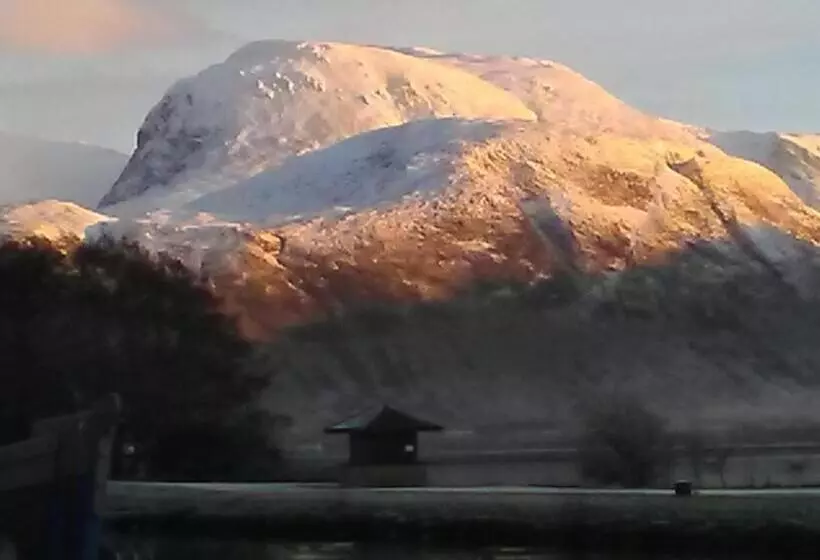 هاستل Blacksmiths Bunkhouse
