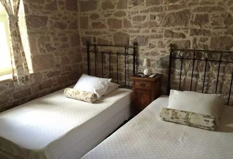 Cunda Has Konak Otel