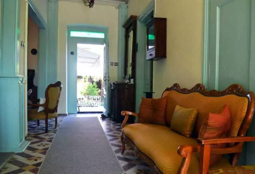 Cunda Has Konak Otel
