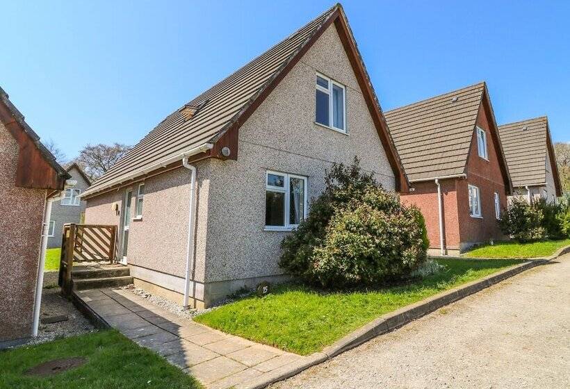 Dartmoor Valley Lodge