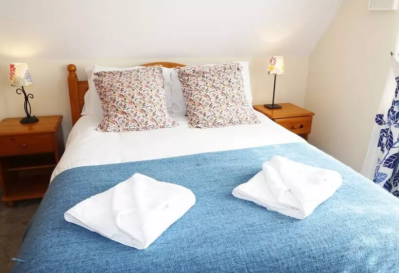 Dartmoor Valley Lodge