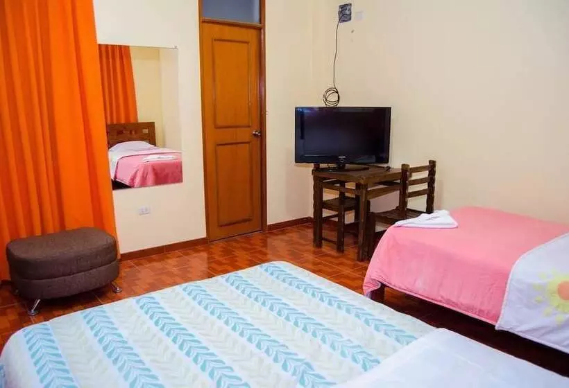 Hostal Latino