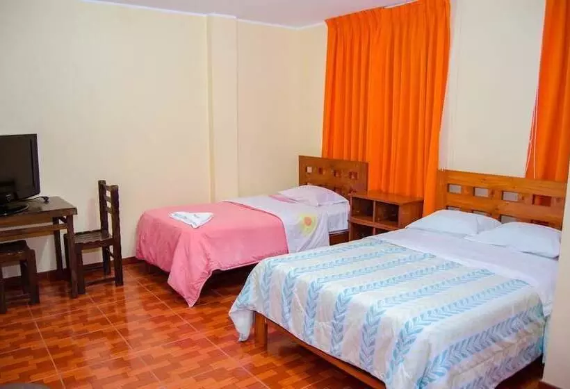 Hostal Latino