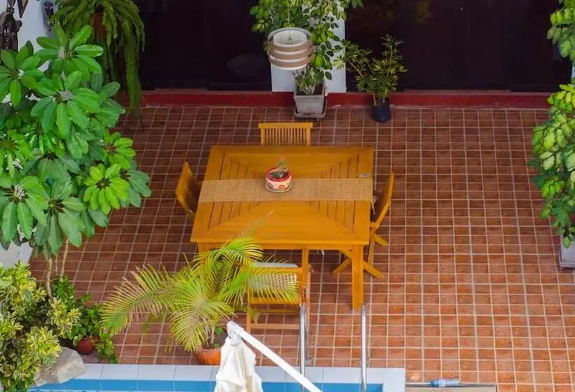 Hostal Latino