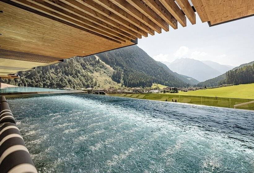 酒店 Alpin & Spa Resort Schwarzenstein