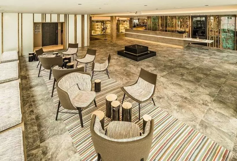 Hotelli Alpin & Spa Resort Schwarzenstein