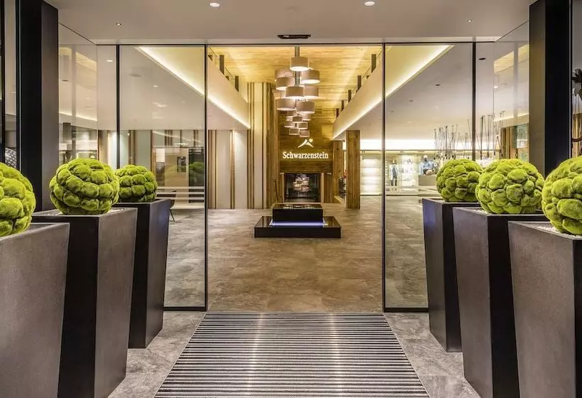 Hotelli Alpin & Spa Resort Schwarzenstein