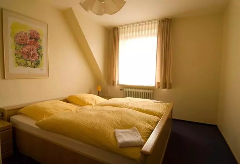 Hotelli Appartementhaus Alt Büsum