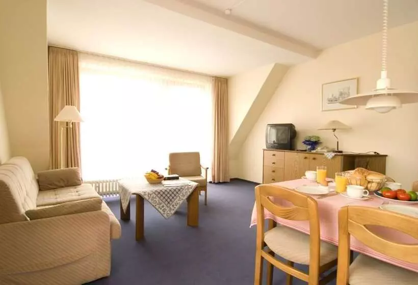 Hotelli Appartementhaus Alt Büsum